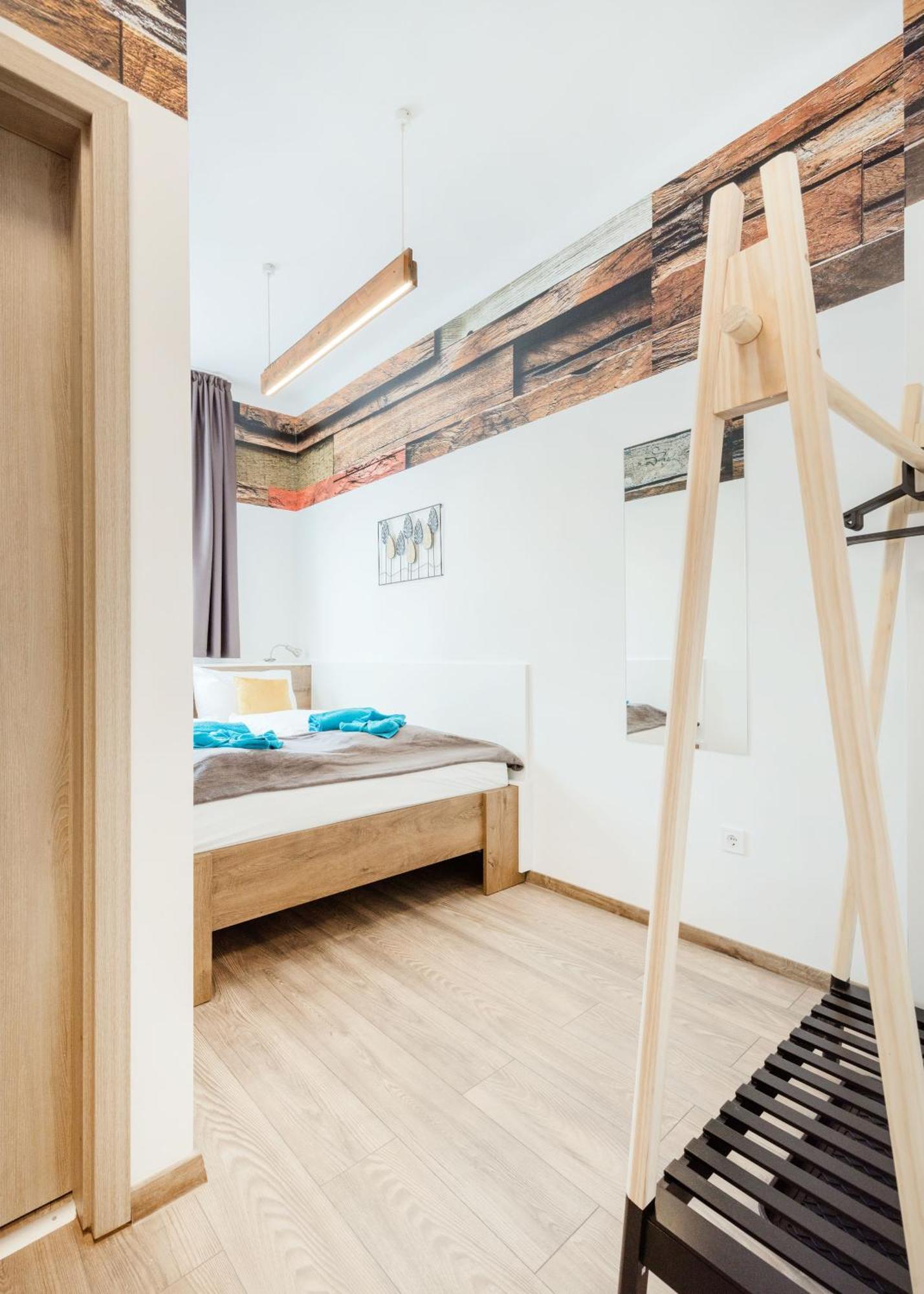 Elemental Retreats - Wood & Water Studios Budapest Bagian luar foto