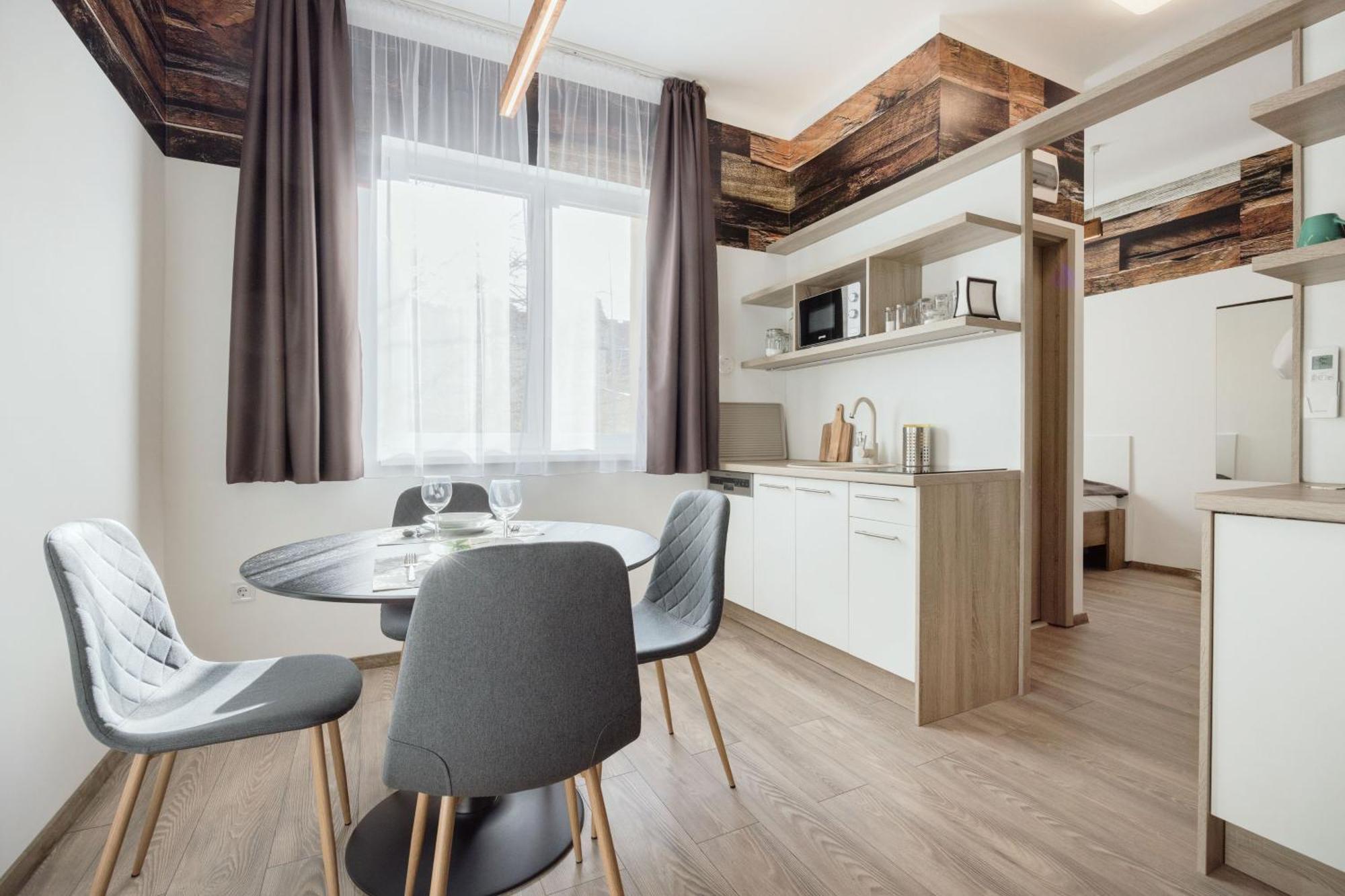 Elemental Retreats - Wood & Water Studios Budapest Bagian luar foto