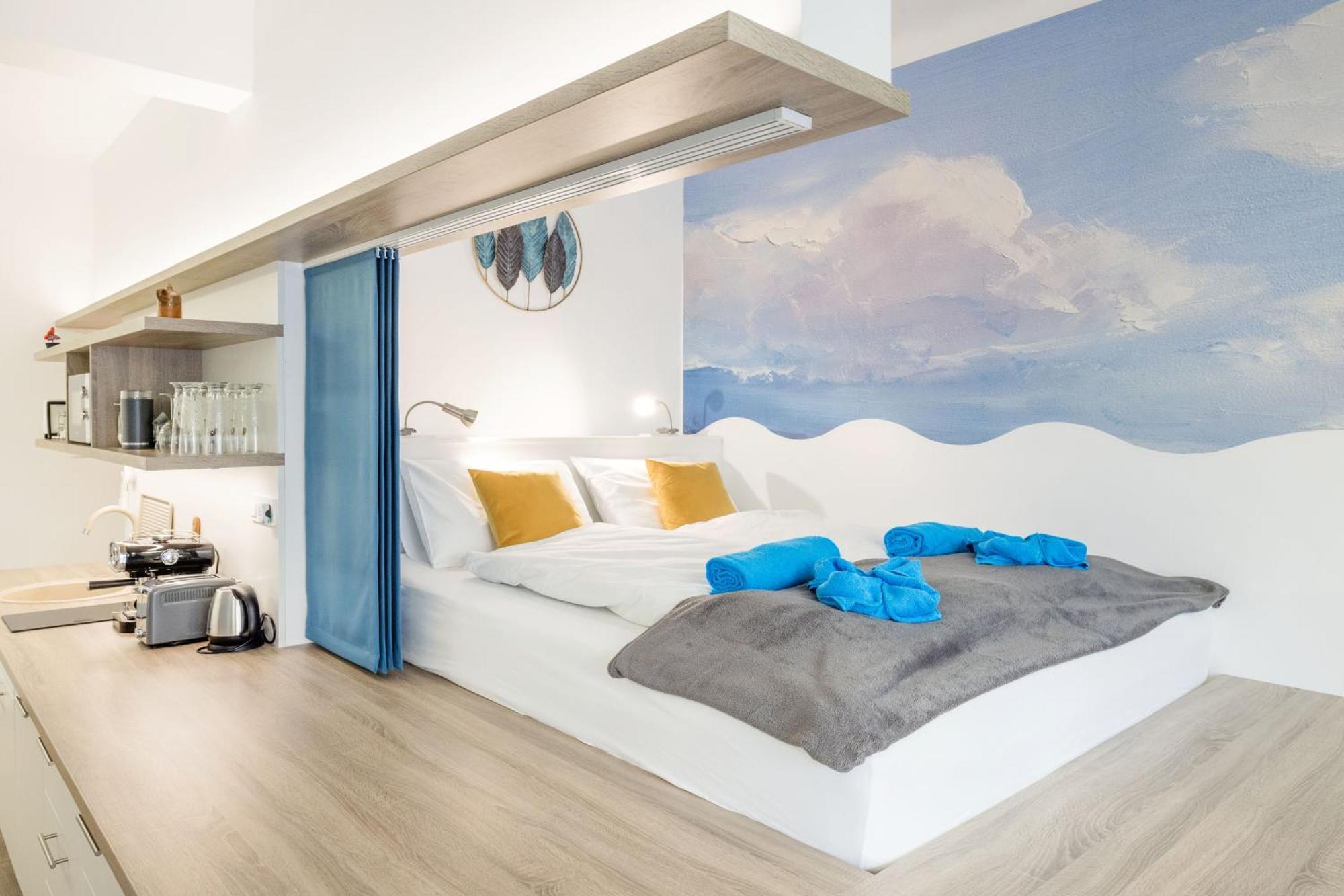 Elemental Retreats - Wood & Water Studios Budapest Bagian luar foto