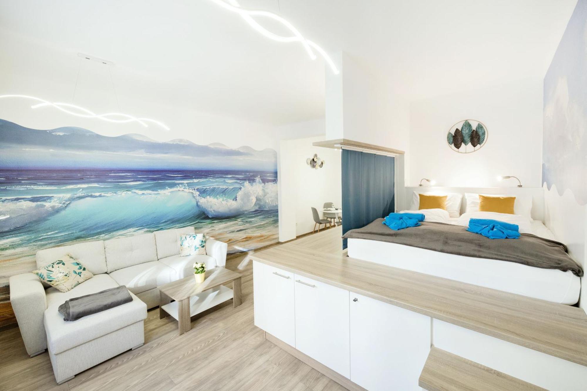 Elemental Retreats - Wood & Water Studios Budapest Bagian luar foto